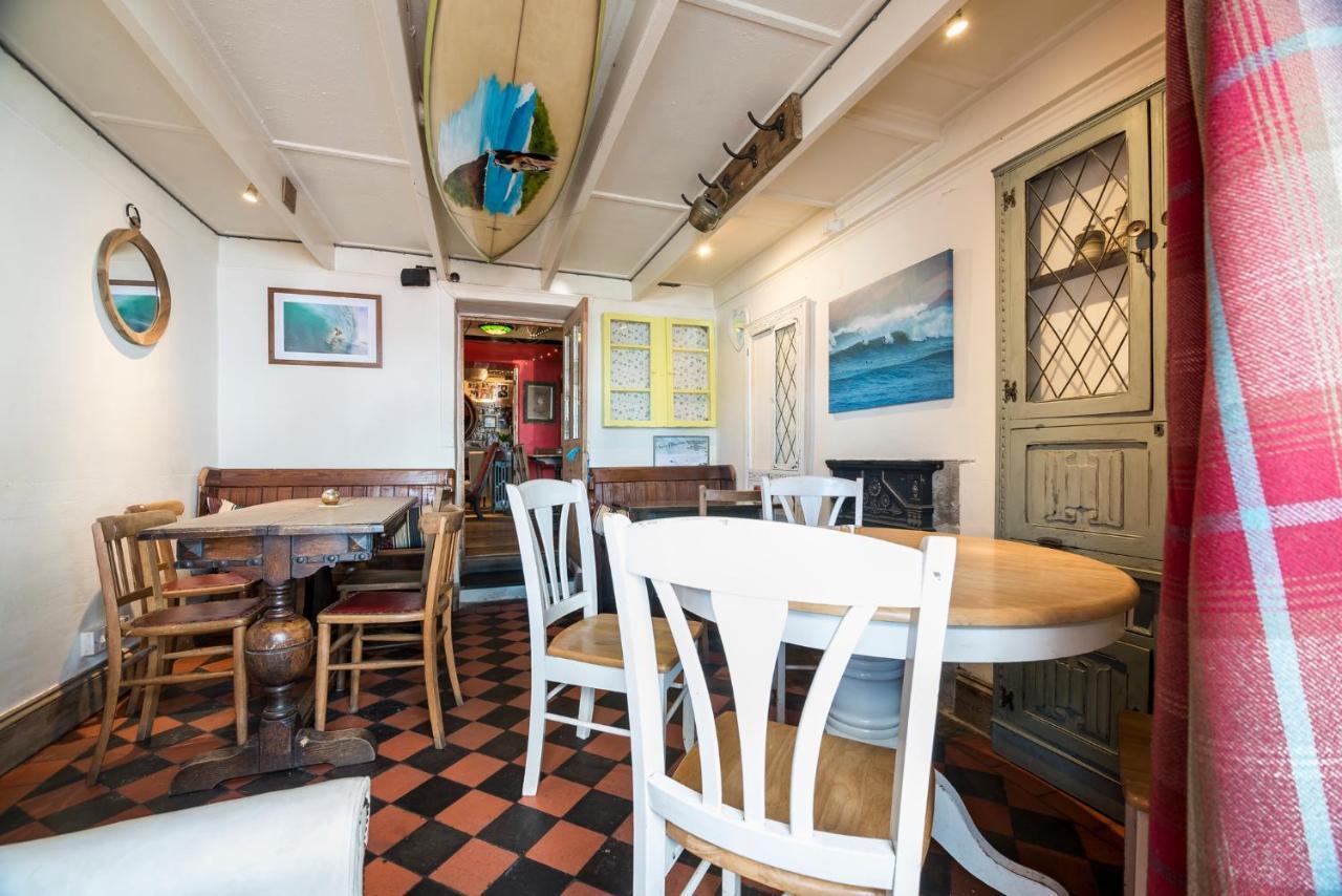 Manorbier Castle Inn Sunset Room 외부 사진