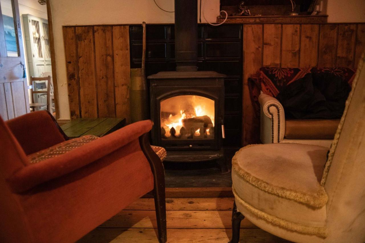 Manorbier Castle Inn Sunset Room 외부 사진